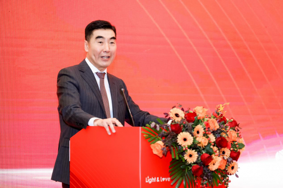 京茗视光眼科装机启用！中国首批！北京首发！AG真人平台蔡司新飞秒近视手术800在北(图2)