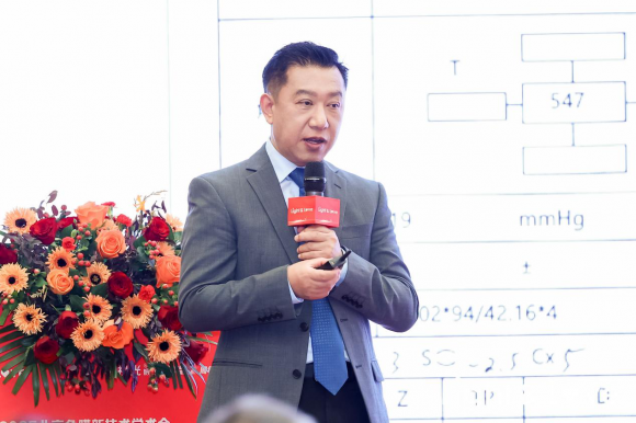 京茗视光眼科装机启用！中国首批！北京首发！AG真人平台蔡司新飞秒近视手术800在北(图6)